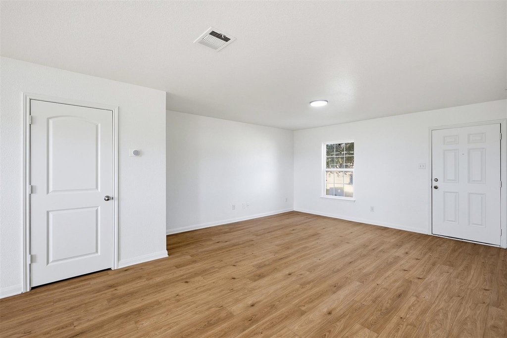 1013 Woodward Court Ct - Photo 16