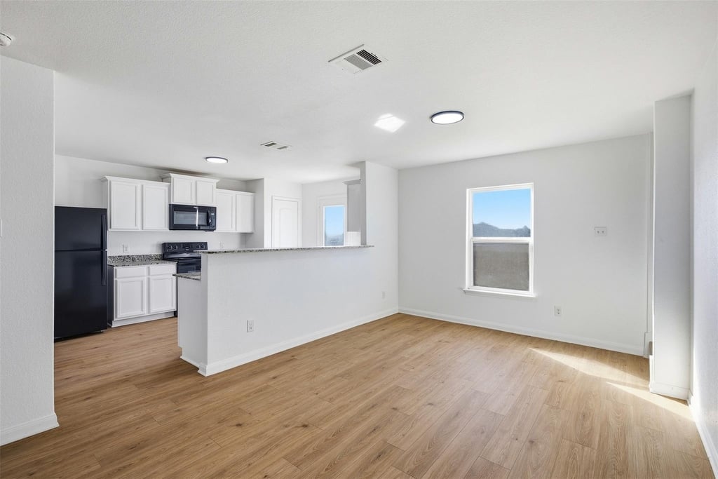 1013 Woodward Court Ct - Photo 13