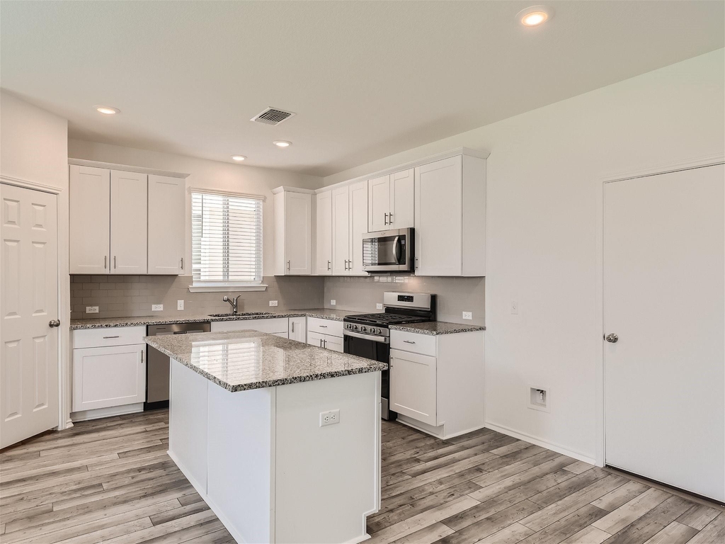 1513 Hope Ranch Rd - Photo 8