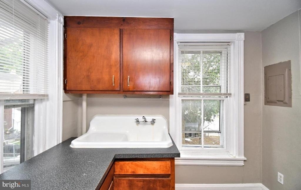 316 Lincoln Avenue - Photo 11