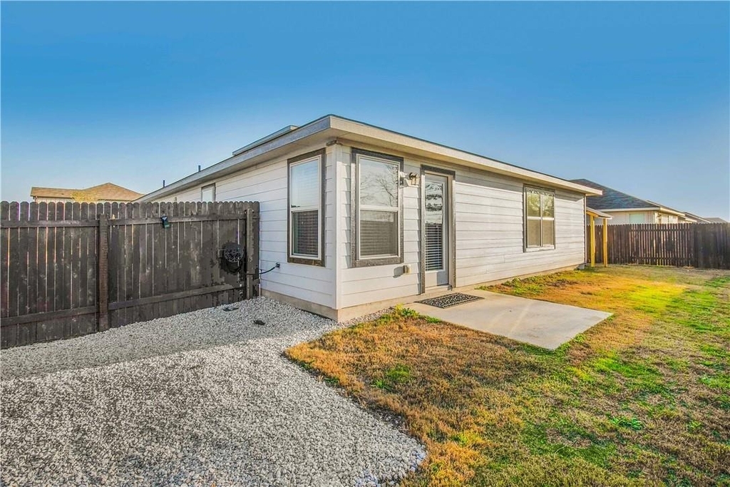 586 Evening Star Dr - Photo 26