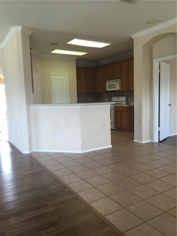 2001 Angelique Ct - Photo 8