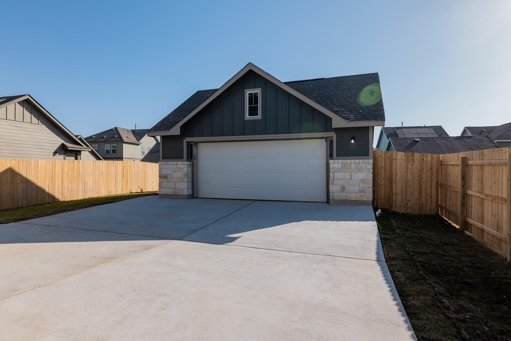 1336 Linwood St - Photo 24