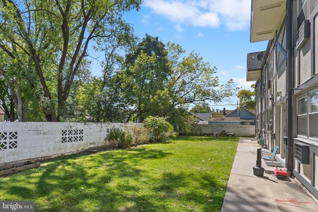 106 Newton Avenue N - Photo 11