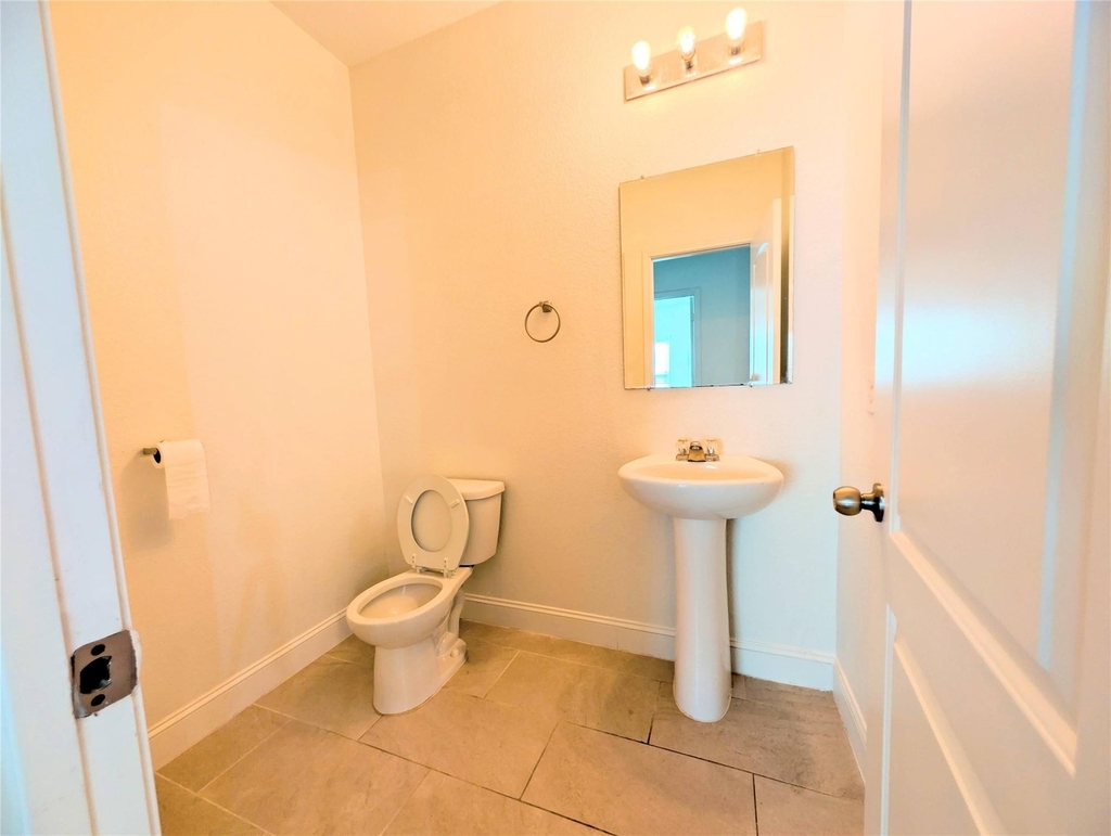 3508 Wickham Ln - Photo 13