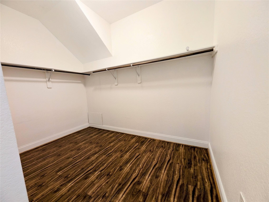3508 Wickham Ln - Photo 19