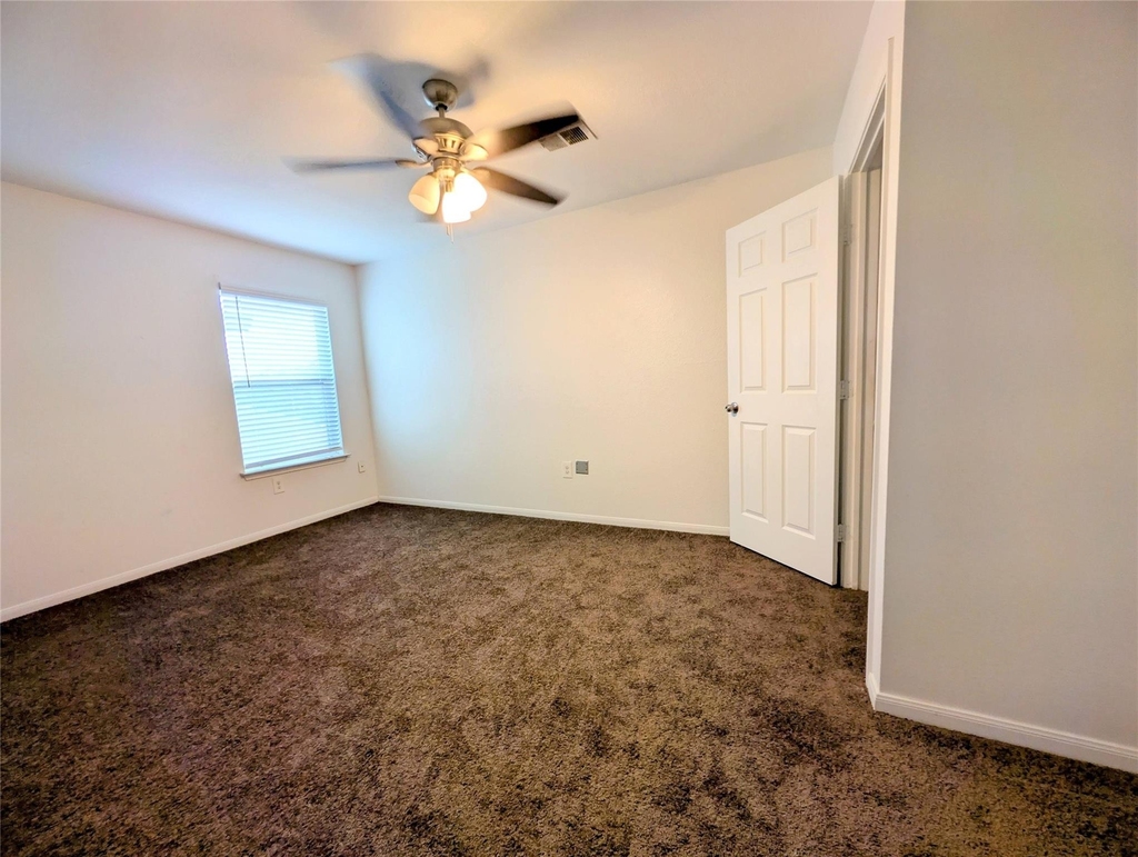 3508 Wickham Ln - Photo 30