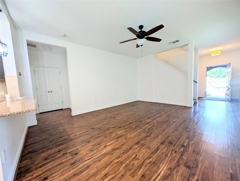 3508 Wickham Ln - Photo 8