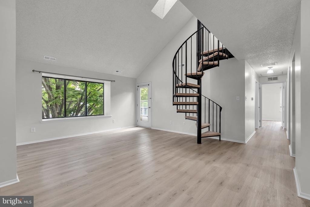 4403 Aberdeen Drive - Photo 4
