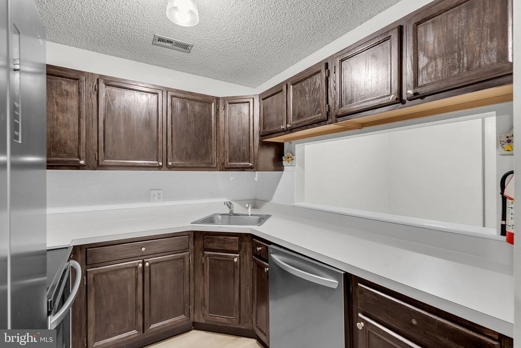 4403 Aberdeen Drive - Photo 11