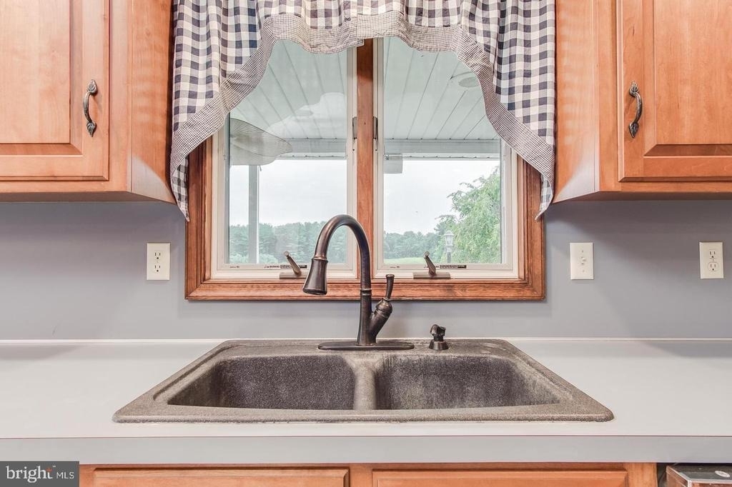15529 Dellinger Road - Photo 21