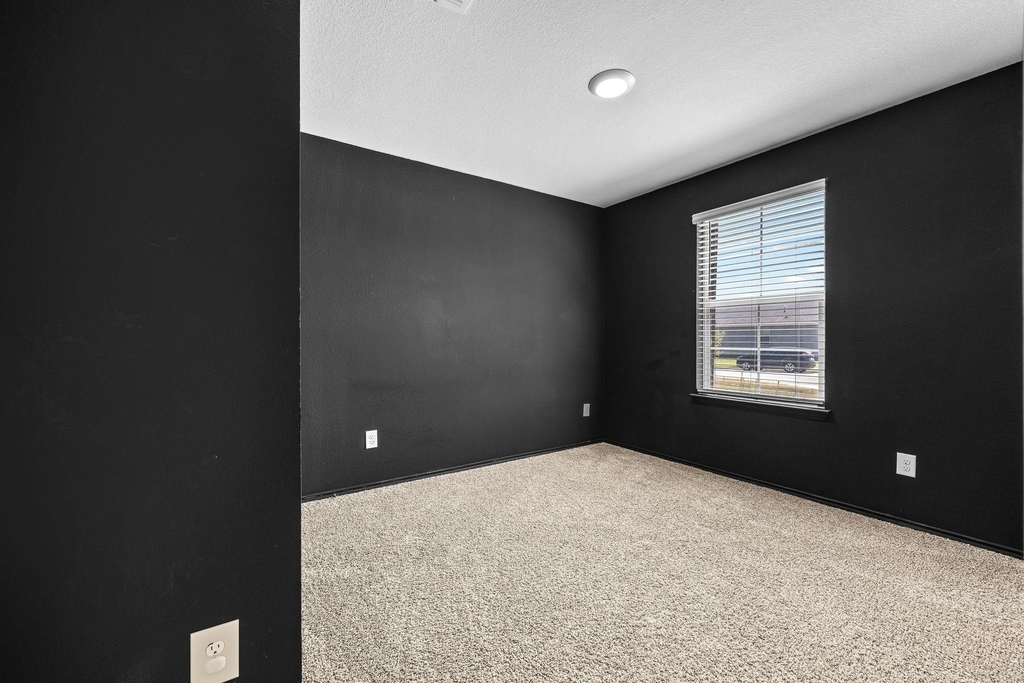 603 Taggart Trl - Photo 7