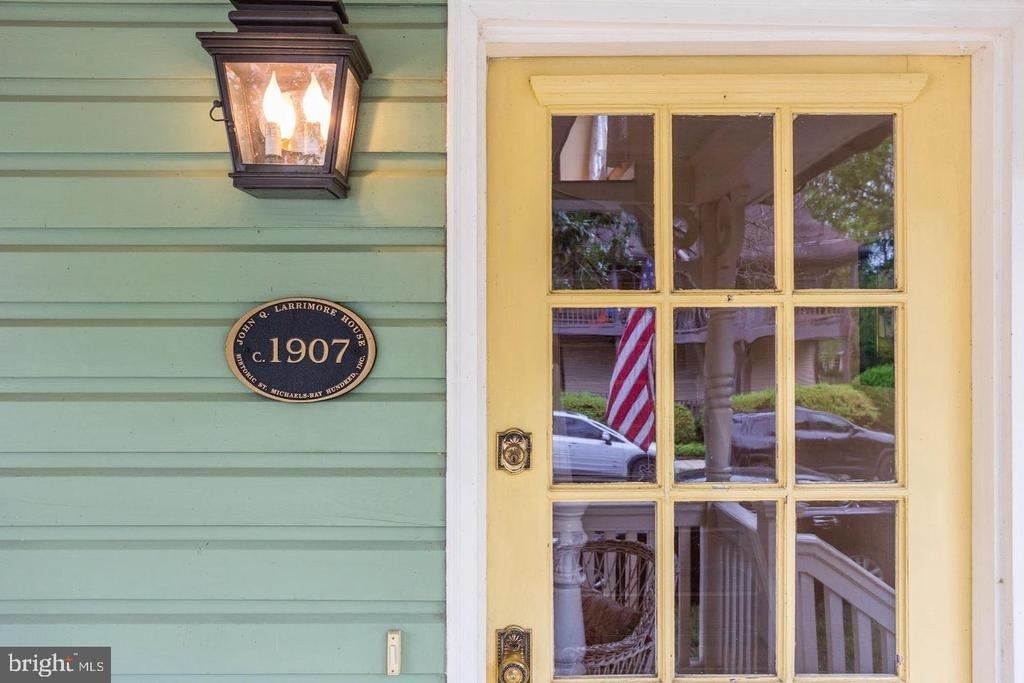 101 Mulberry Street - Photo 3