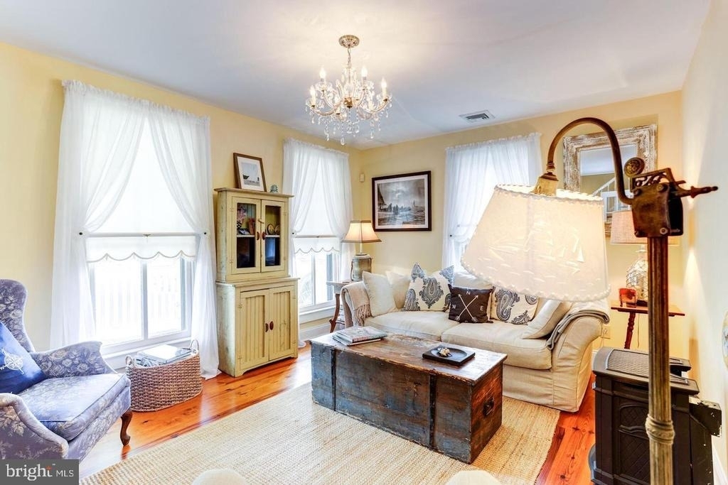 101 Mulberry Street - Photo 8