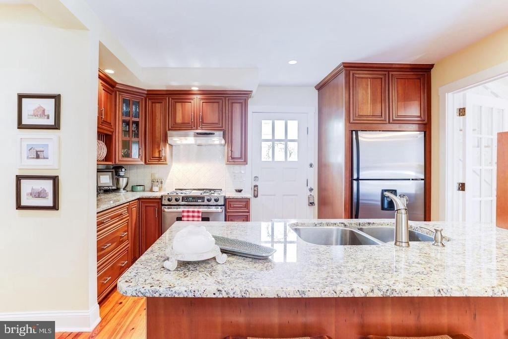 101 Mulberry Street - Photo 13