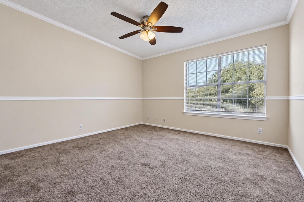 2616 Oakwood Glen Dr - Photo 19