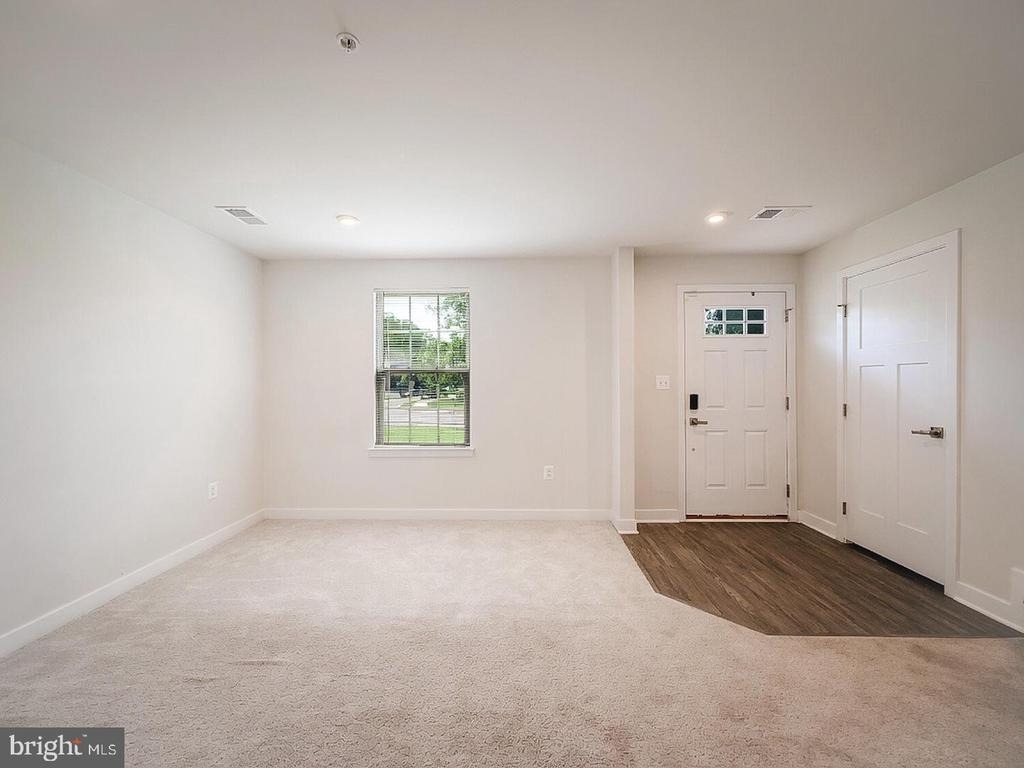 14707 Earl Mitchell Avenue - Photo 2