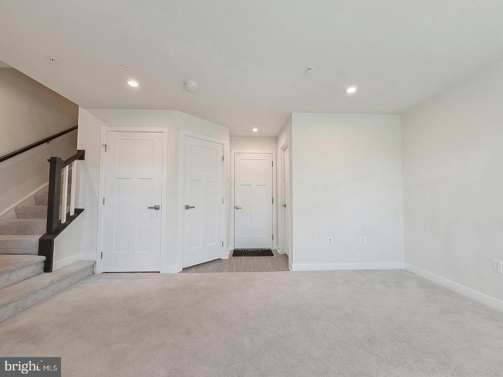 14707 Earl Mitchell Avenue - Photo 3