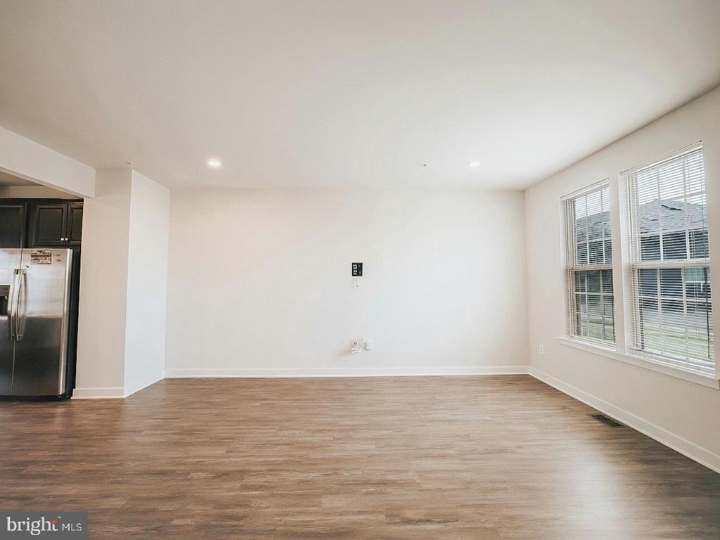 14707 Earl Mitchell Avenue - Photo 7