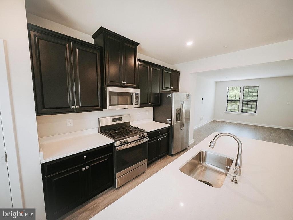 14707 Earl Mitchell Avenue - Photo 10