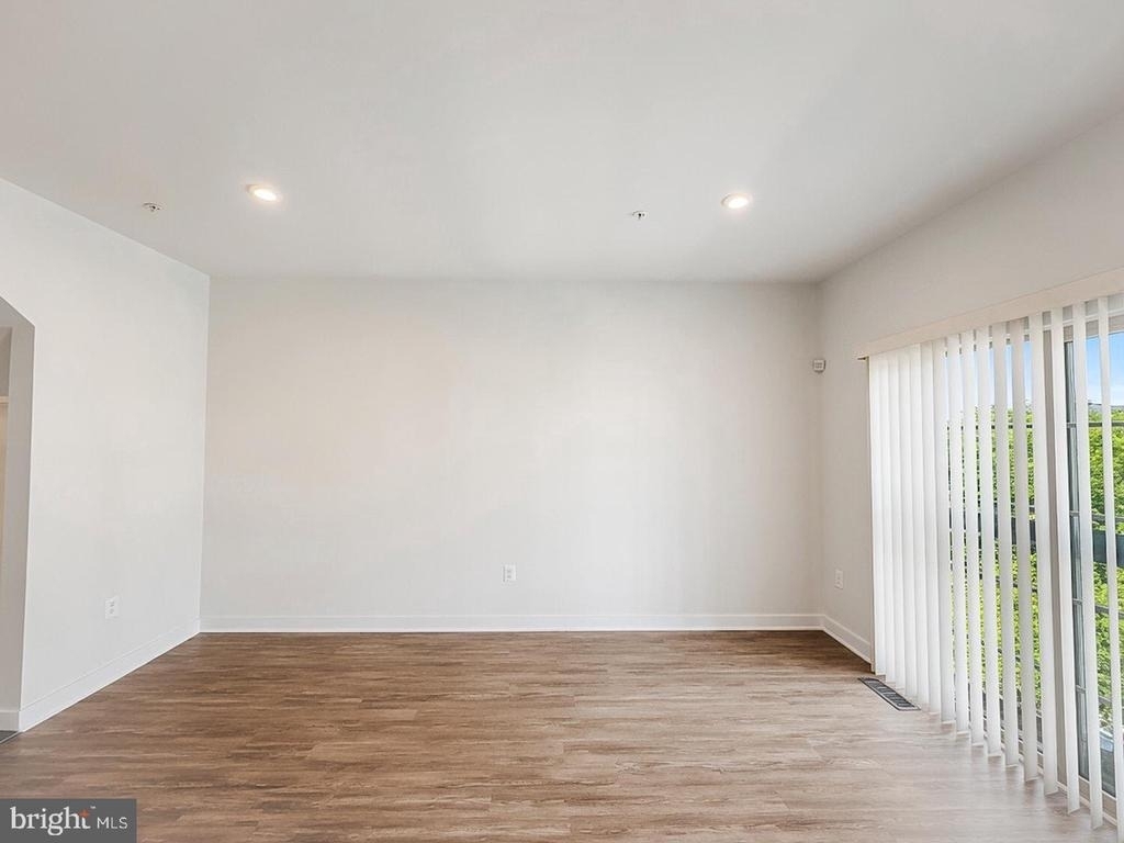 14707 Earl Mitchell Avenue - Photo 12