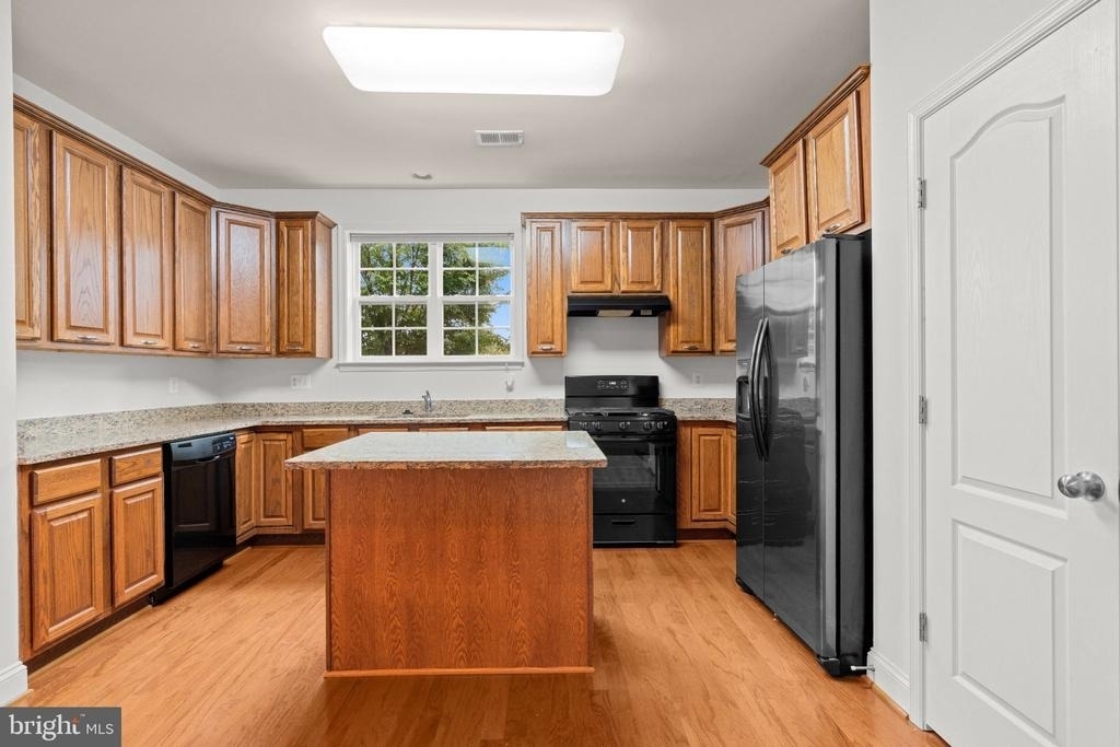 5215 Barons Delight Drive - Photo 3