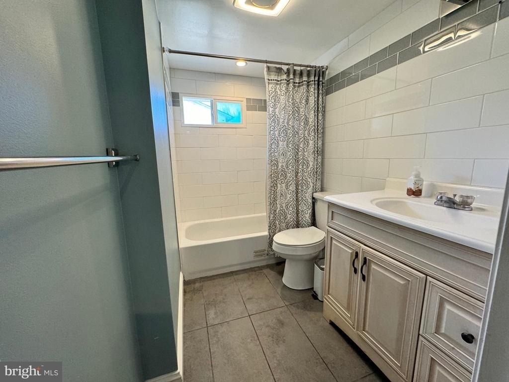 6300 Hardwood Drive - Photo 34