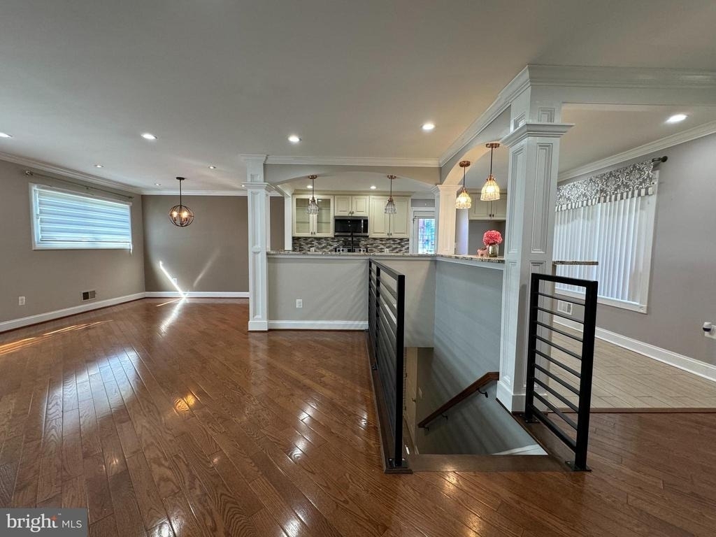 6300 Hardwood Drive - Photo 6