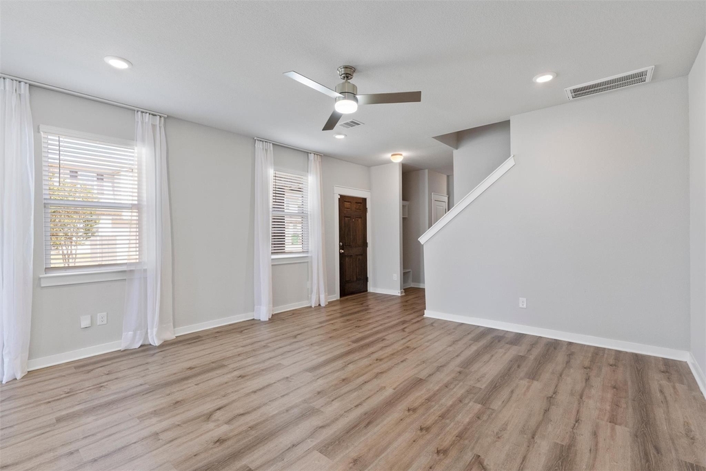 501a Silkworm Way - Photo 6