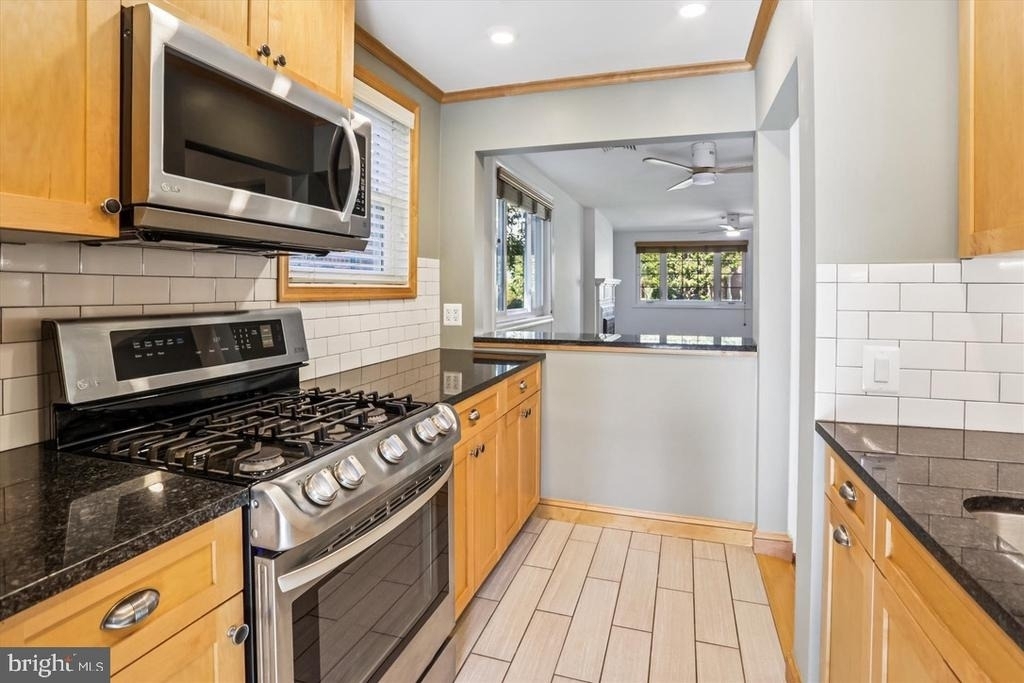 4406 Rosedale Avenue - Photo 5