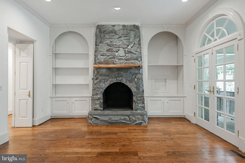 8705 Belmart Road - Photo 26