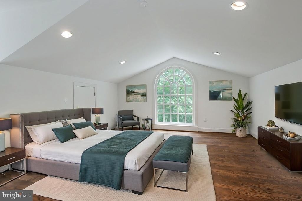 8705 Belmart Road - Photo 49
