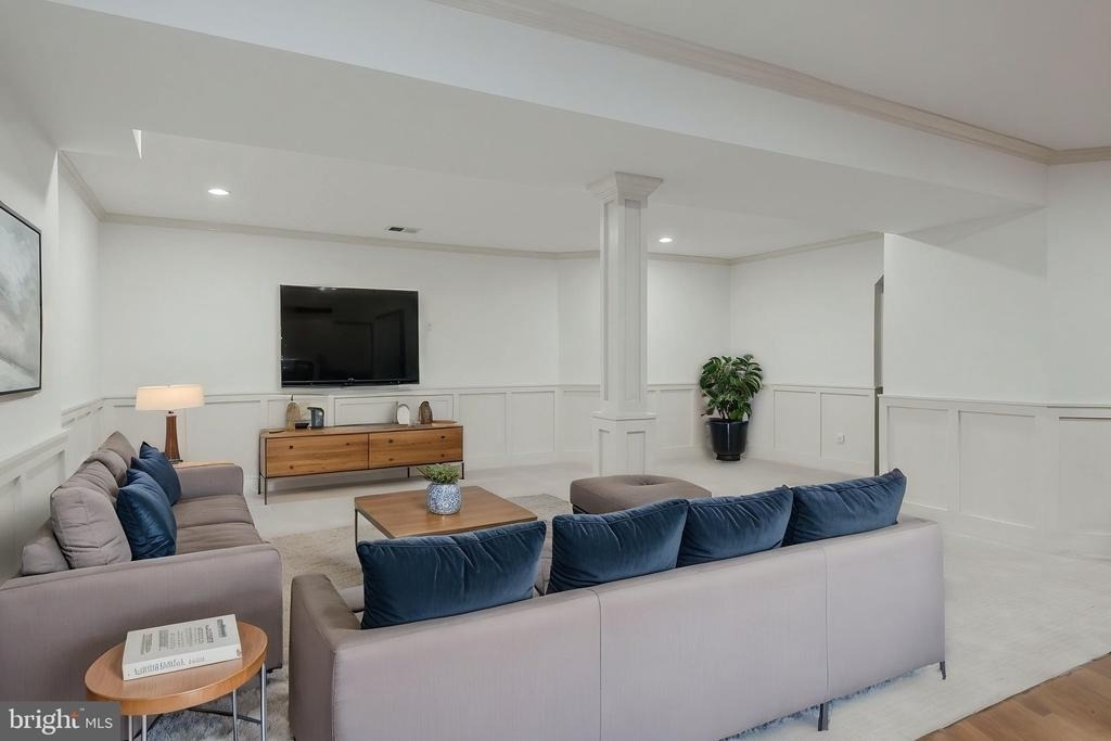 8705 Belmart Road - Photo 42