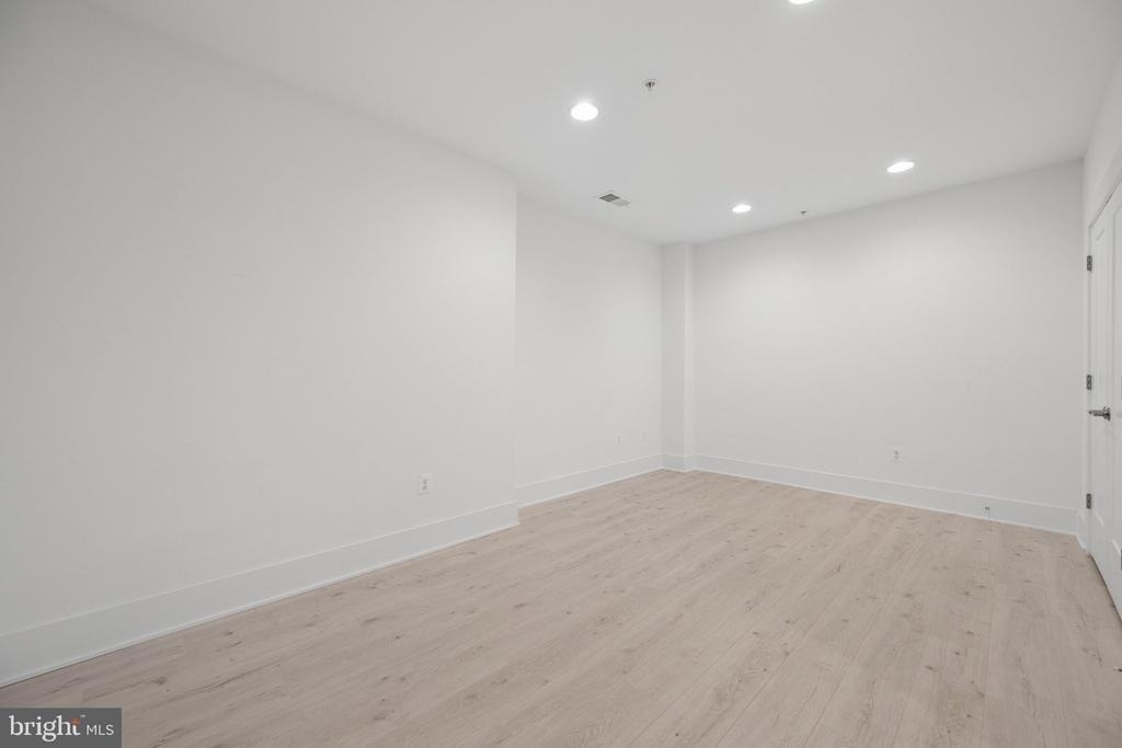 11344 Emerald Park Road - Photo 30