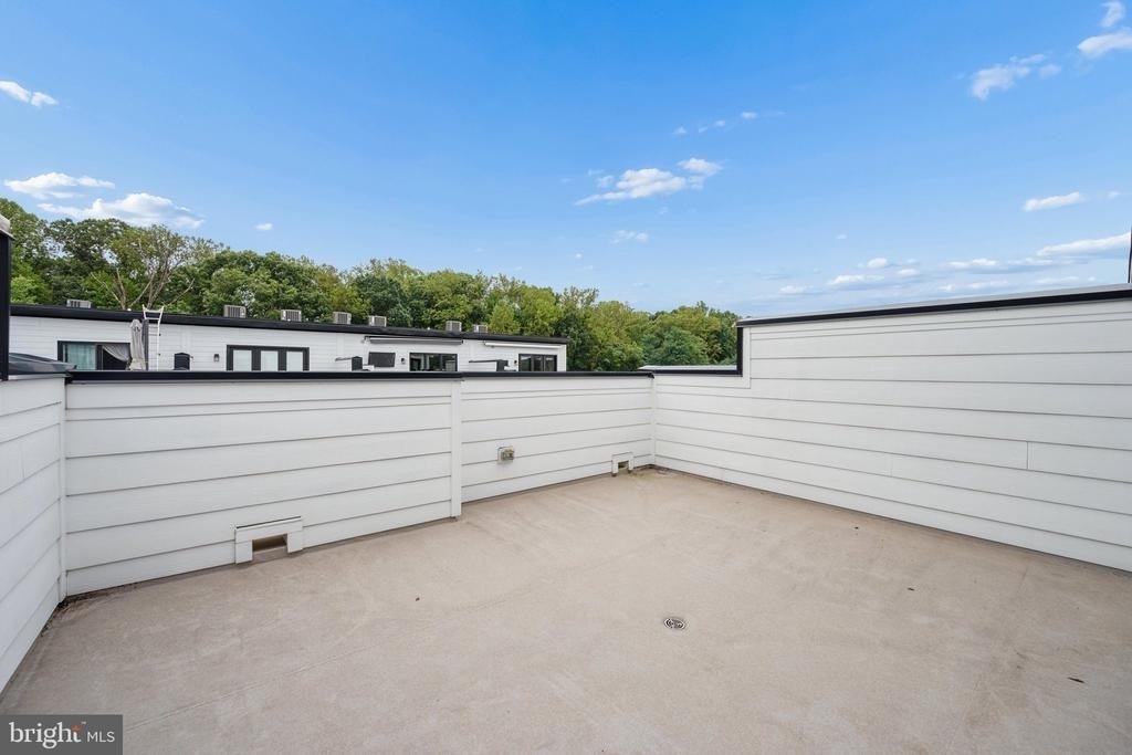 11344 Emerald Park Road - Photo 29