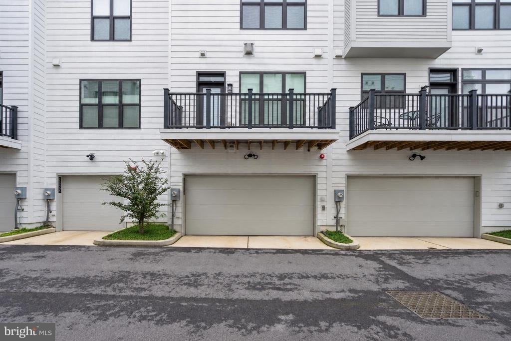 11344 Emerald Park Road - Photo 36