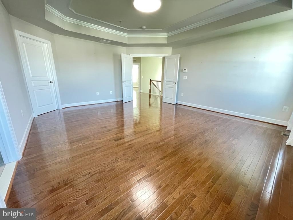 5801 Coppelia Drive - Photo 37