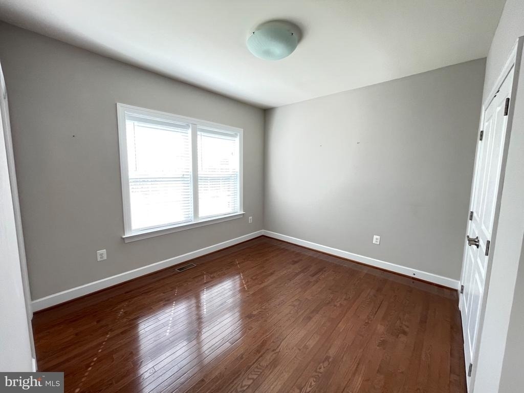 5801 Coppelia Drive - Photo 40