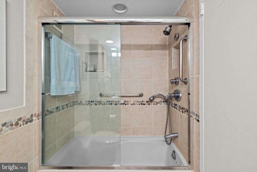 4515 Willard Avenue - Photo 25