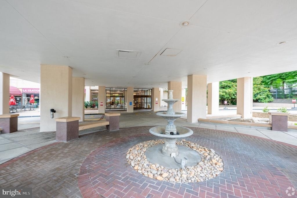 4515 Willard Avenue - Photo 40
