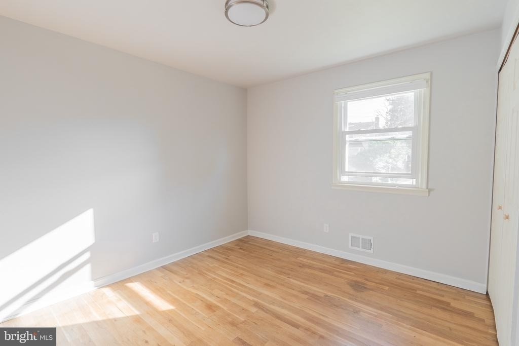 11714 Tifton Drive - Photo 9