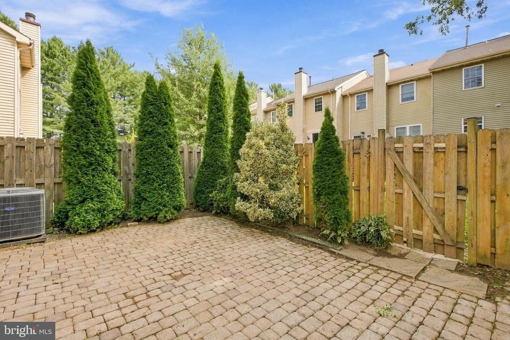 15617 Ambiance Drive - Photo 40