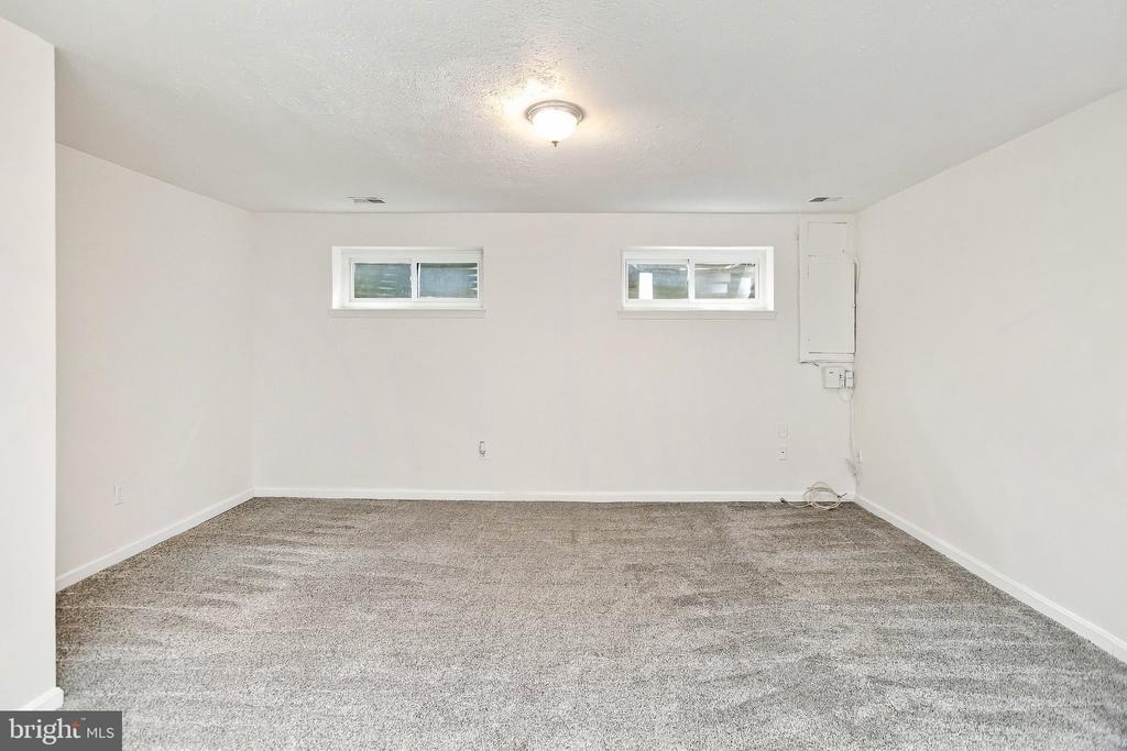 15617 Ambiance Drive - Photo 35