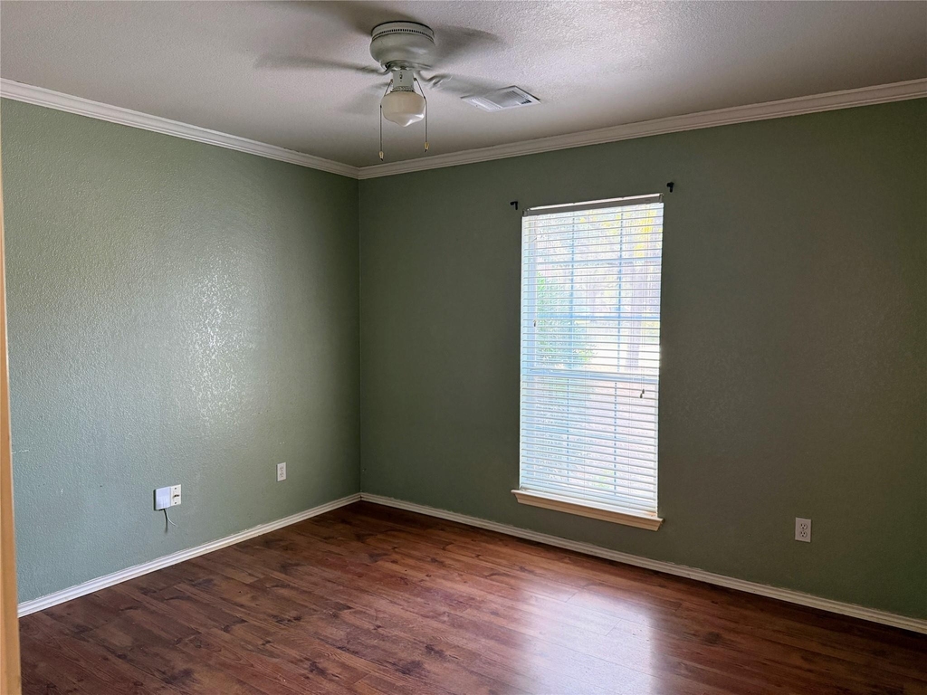 8618 Columbia Falls Dr - Photo 9