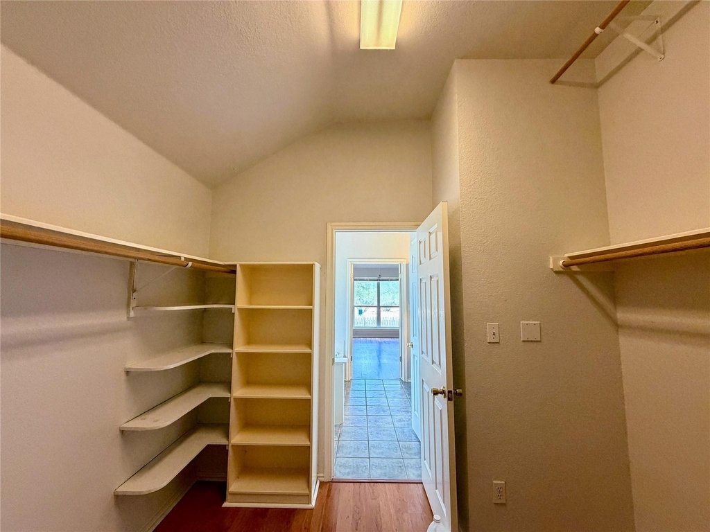 8618 Columbia Falls Dr - Photo 11