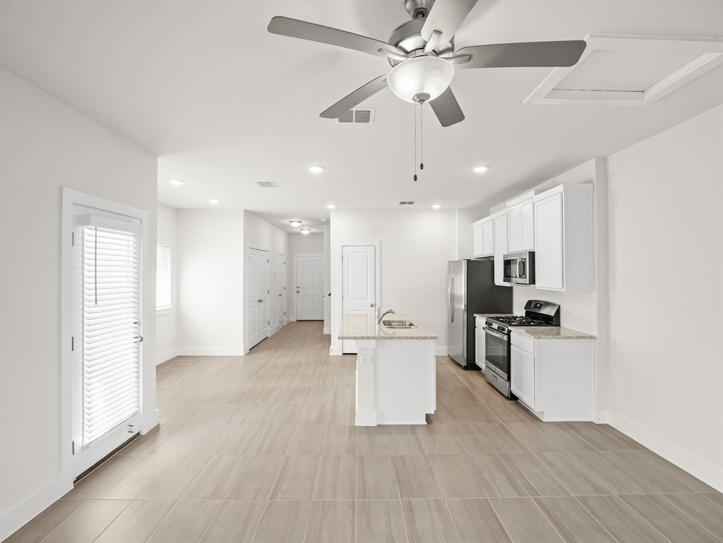 145 Yearling Way - Photo 4