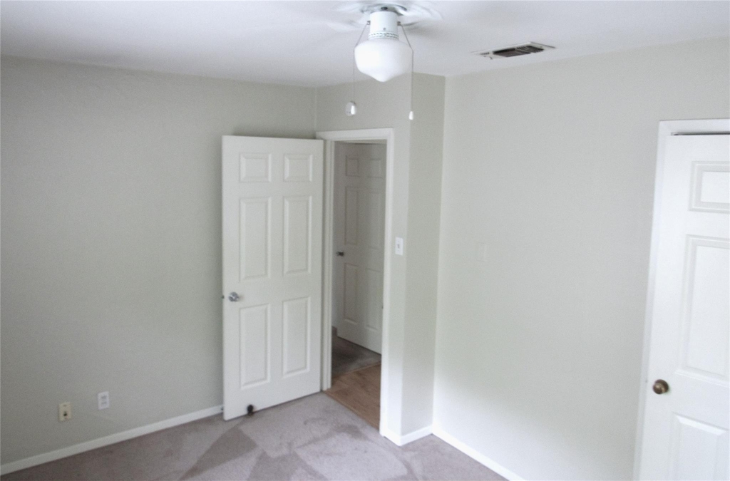 5811 Libyan Dr - Photo 17