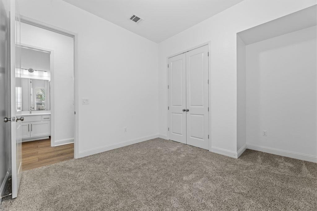 5209 Mandevilla Dr - Photo 31