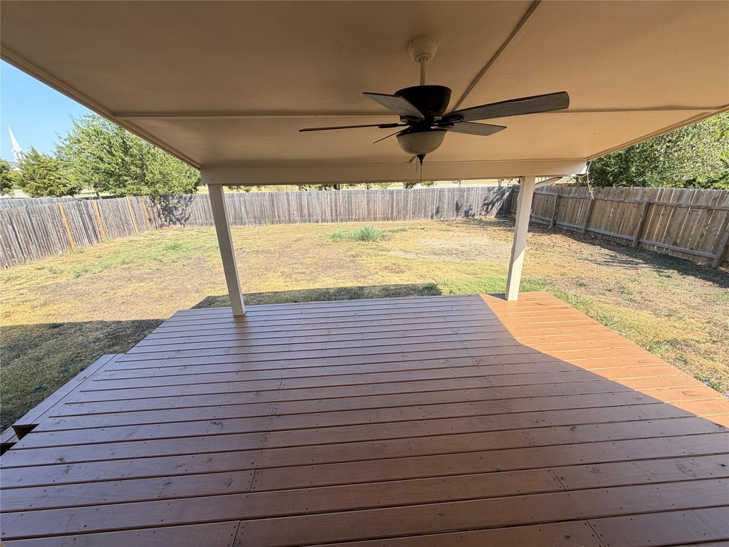 2203 Bluebonnet Dr - Photo 11