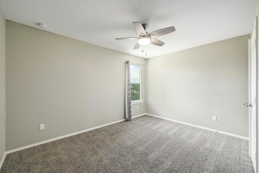 191 Cushman Dr - Photo 14